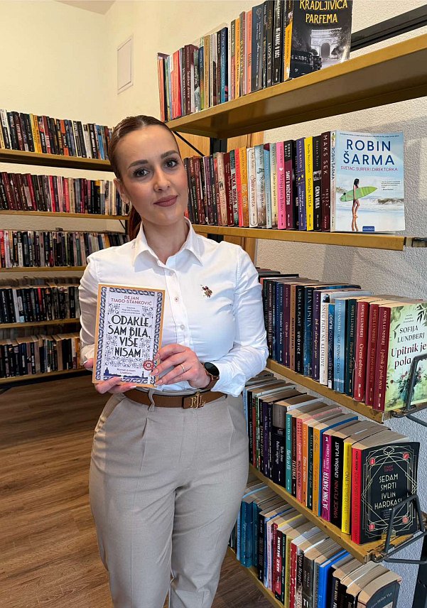 ШАМАЦ, 9. ФЕБРУАРА /СРНА/ - Директор Народне библиотеке у Шамцу Драгица Боројевић.