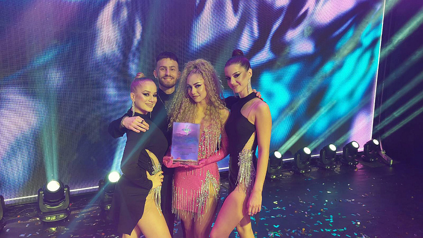 ДЕРВЕНTА, 17. МАРTА /СРНА/ - Представници Дервенте освојили су треће мјесто на финалном такмичењу Међународног музичког фестивала за дјецу и младе "Ритам Европе", одржаном у Струмици.