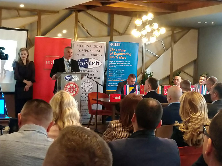 ИСТОЧНО САРАЈЕВО, 20. МАРТА /СРНА/ - Међународни научно-стручни симпозијум "Инфотех Јахорина 2024", у организацији Електротехничког факултета Универзитета у Источном Сарајеву, на ком ће бити представљено 208 радова из 23 земље свијета, отворен је данас на Јахорини.