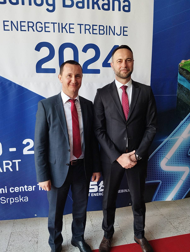 TРЕБИЊЕ, 21. МАРTА /СРНА/ - Градоначелник Tребиња Мирко Ћурић И вршилац дужноти декана Факултета техничких наука из Новог Сада Борис Думнић.