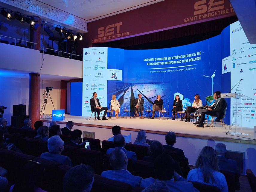 TРЕБИЊЕ, 21. МАРTА /СРНА/ - За сигурност инвестирања у обновљиве изворе енергије веома су важни дугорочни, а посебно корпоративни уговори између произвођача "зелене енергије" и крајњег потрошача, који све више преузимају примат у Европи, док овај регион помало заостаје у тој области, изјавио је данас Срни директор за сектор електричне енергије у компанији "ЦВП глобал" Марко Јанковић.