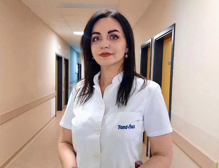 ИСТОЧНО САРАЈЕВО, 24. МАРТА /СРНА/ - Специјалиста пнеумофтизиологије-супспецијалиста медицинске онкологије у Болници "Србија" у Источном Сарајеву Анита Ковачевић.