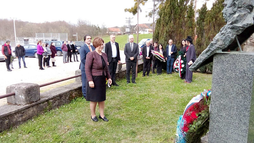 КРУПА НА УНИ, 26. МАРТА /СРНА/ - У Хашанима је данас обиљежено 40 година од смрти Бранка Ћопића, једног од најчитанијих српских писаца.