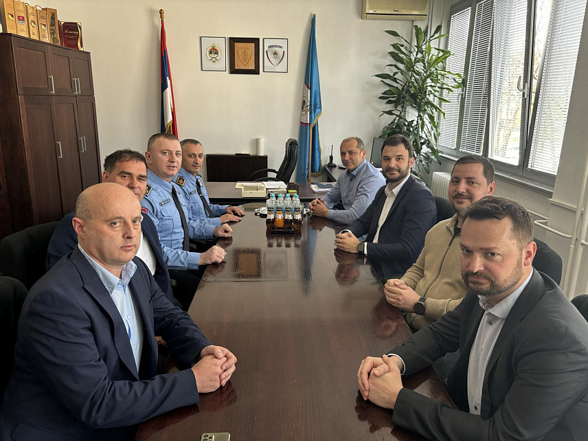 ПРИЈЕДОР, 27. МАРТА /СРНА/ - Начелник Полицијске управе /ПУ/ Приједор Драган Милојица организовао је данас пријем за градоначелника Приједора Слободана Јавора са сарадницима поводом 4. априла - Дана полиције Републике Српске, саопштено је данас из ове управе.