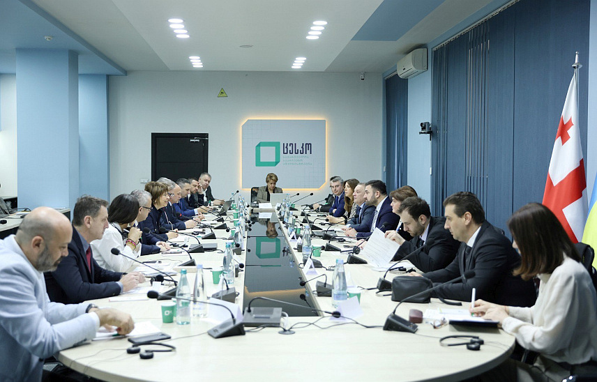 САРАЈЕВО/ТБИЛИСИ, 28. МАРТА /СРНА/ - Мисија ОЕБС-а у БиХ организовала је посјету ЦИК-у Грузије за представнике ЦИК-а БиХ, Агенција за заштиту личних података и за идентификационе документе, евиденцију и размјену података, те Парламентарне скупштине БиХ која је пружила увид у примјену изборне технологије.