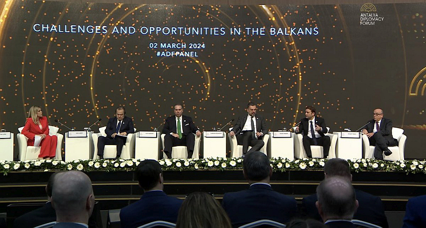 САРАЈЕВО, АНТАЛИЈА 2. МАРТА /СРНА/ - Министар иностраних послова у Савјету министара Елмедин Конаковић у оквиру панела "Изазови и прилике на Балкану" на трећем Дипломатском форуму у Анталији.