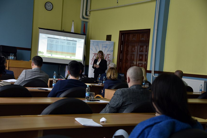 ЧЕЛИНАЦ, 12. АПРИЛА /СРНА/ - У Челинцу је данас представљен пројекат "Здрава заједница у БиХ"