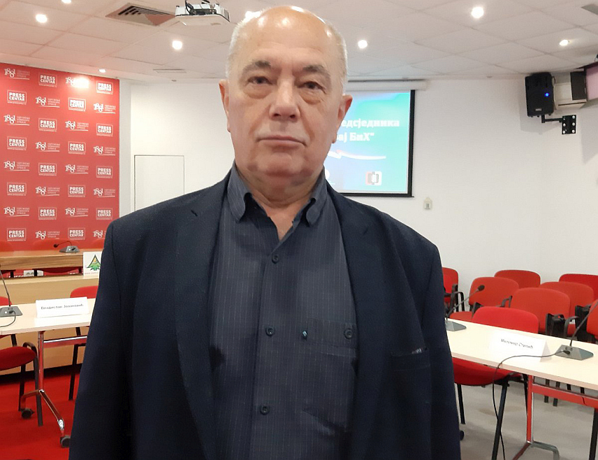 БЕОГРАД, 17. АПРИЛА /СРНА/ - Научни савјетник на београдском Институту за политичке студије Миломир Степић.