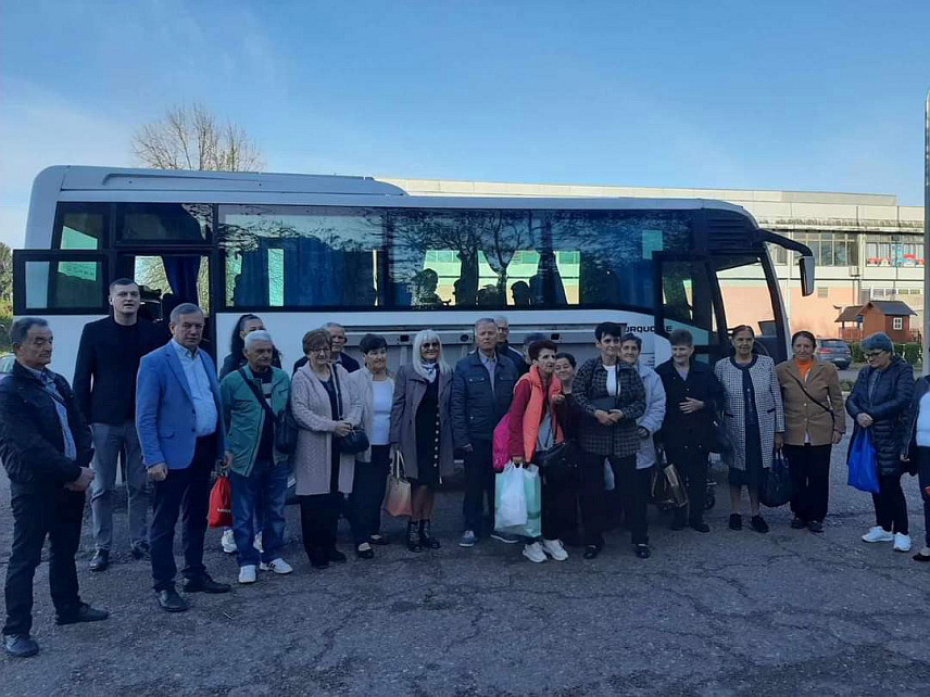 БРОД, 3. АПРИЛА /СРНА/ - Из Брода је данас на бањско лијечење у Бању Врућицу код Теслића, испраћена прва група од 30 корисника из реда борачких категорија.