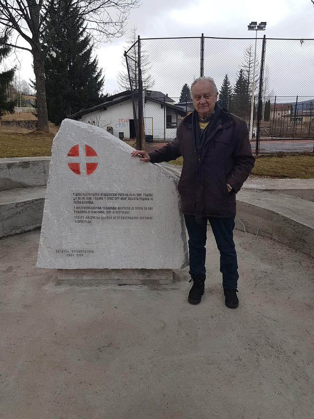 ПАЛЕ, 3. АПРИЛА /СРНА/ - Бивши министар здравља Републике Српске Драган Калинић, ратна војна болница "Коран" на Палама у оквиру Четвртог санитетског батаљона Сарајевско-романијског корпуса Војске Републике Српске.