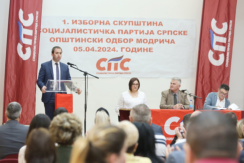 МОДРИЧА, 5. АПРИЛА /СРНА/ - Изборна скупштина Општинског одбора Социјалистичке партије Српске /СПС/ у Модричи.