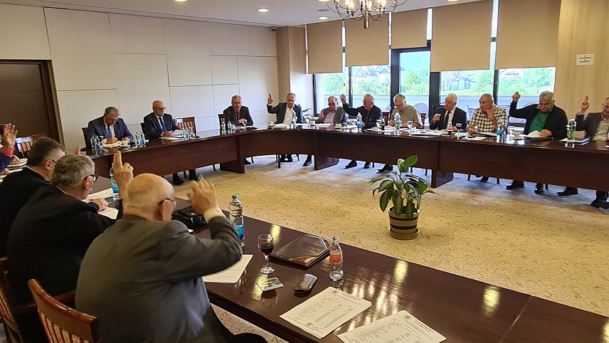 ТЕСЛИЋ, 10. МАЈА /СРНА/ -Сједница Управног одбора Удружења пензионера Републике Српске.