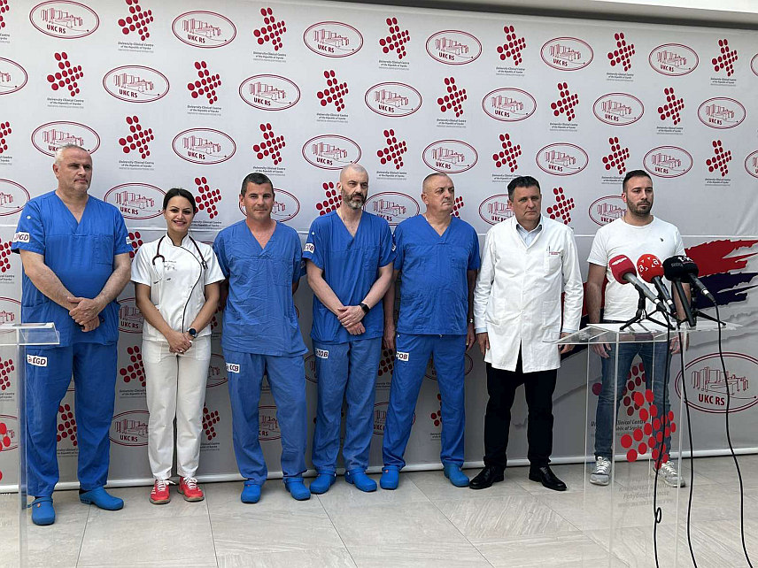 БАЊАЛУКА, 13. МАЈА /СРНА/ - Генерални директор Универзитетског клиничког центра /УКЦ/ Републике Српске Владо Ђајић на конференцији за новинаре.