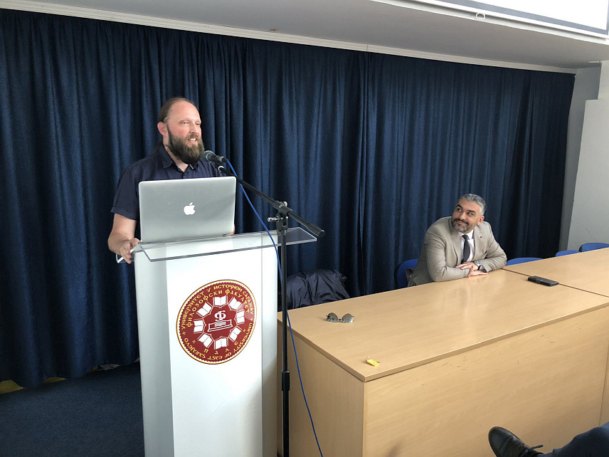 ПАЛЕ, 13. МАЈА /СРНА/ - Доцент Филозофског факултета из Бањалуке Олег Солдат одржао данас на Палама предавање поводом манифестације "Дани Филозофског факултета".