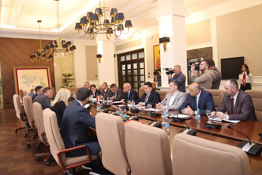 БАЊАЛУКА, 16. МАЈА /СРНА/ - Састанак владајуће коалиције у Републици Српској у Бањалуци. /Фото-Борислав Здриња/