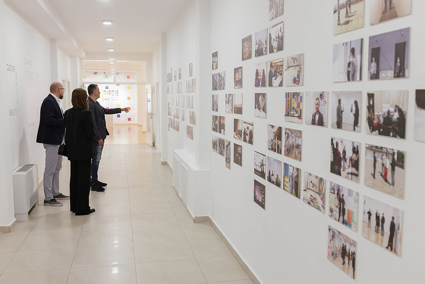 TРЕБИЊЕ, 16. МАЈА /СРНА/ - Пројекцијом филма "Срећна звијезда" у биоскопу Културног центра Требиње почео је "Циклус шпанске кинематографије".