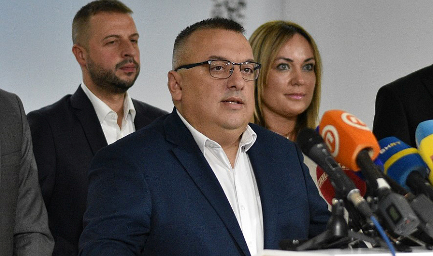 БАЊАЛУКА, 21. МАЈА /СРНА/ - Предсједник Главног одбора СДС-а Јовица Радуловић.