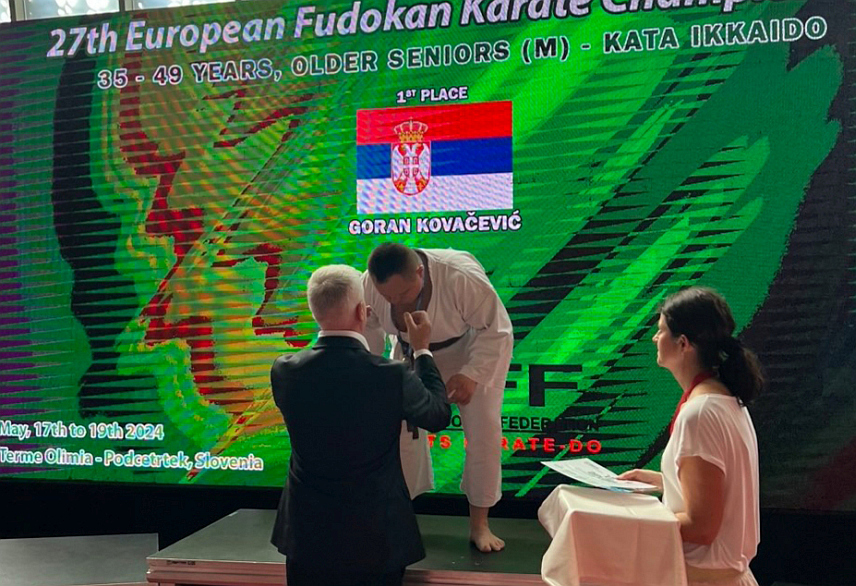 ФОЧА, 21. МАЈА /СРНА/ - Паракаратиста Горан Ковачевић, члан фочанског Карате клуба "Љубишња", окитио се титулом шампиона Европе на 27. Европском фудокан карате шампионату у Словенији.