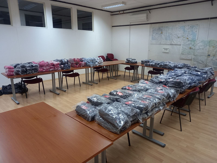 САРАЈЕВО, 28. МАЈА /СРНА/ - Припадници Граничне полиције БиХ су у граничном појасу на подручју Бијељине заплијенили 1.000 комада различитих одјевних предмета без документације о поријеклу робе, тржишне вриједности 15.000 КМ.