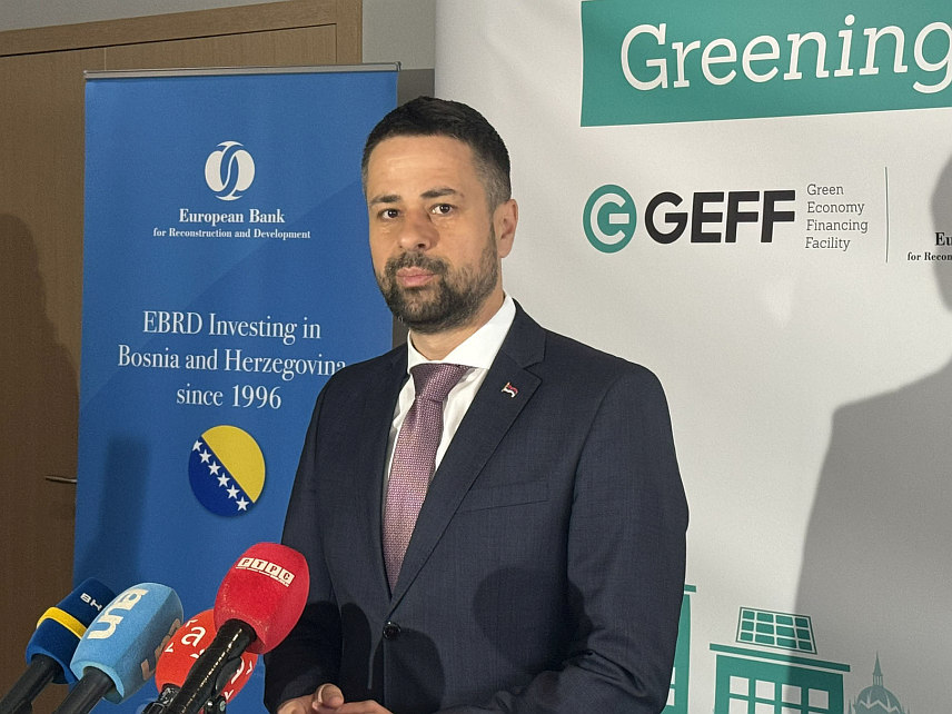 САРАЈЕВО, 29. МАЈА /СРНА/ - Министар финансија и трезора у Савјету министара БиХ Срђан Амиџић у Сарајеву присуствовао конференцији Европске банке за обнову и развој /ЕБРД/ "Озелењавање западног Балкана".