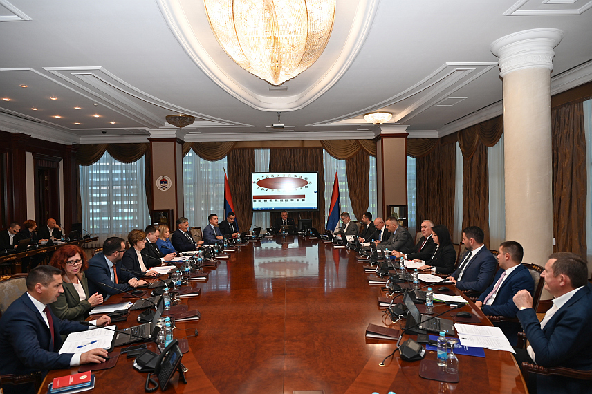 БАЊАЛУКА, 30. МАЈА /СРНА/ - Сједница Владе Републике Српске.