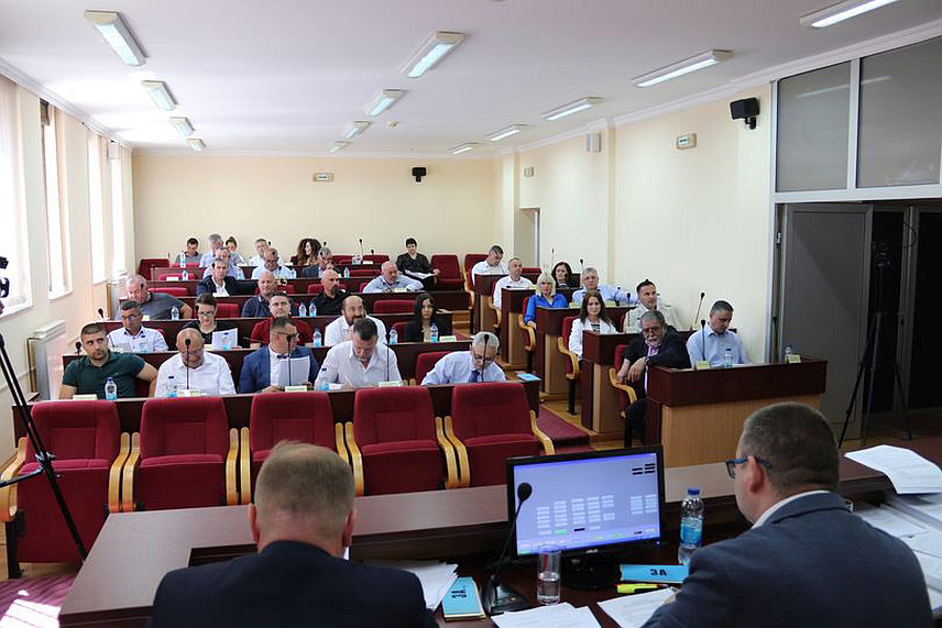 ДЕРВЕНTА, 30. МАЈА /СРНА/ - Сједница Скупштине града Дервента.