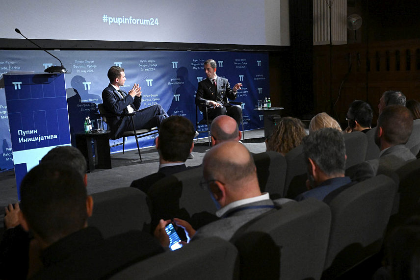 БЕОГРАД, 31.МАЈА /СРНА/ - Министар спољних послова Србије Марко Ђурић на скупу „Јачање партнерства између Србије и САД у свијету који се мијења“, одржаног у Београду у организацији непрофитне организације „Пупин иницијатива“.