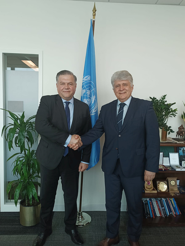 САРАЈЕВО, 3. МАЈА /СРНА/ - Замјеник министра иностраних послова у Савјету мнистара Јосип Бркић са помоћником Главног секретара УН за Европу, Средњу Азију и Америку Мирославом Јенчом.