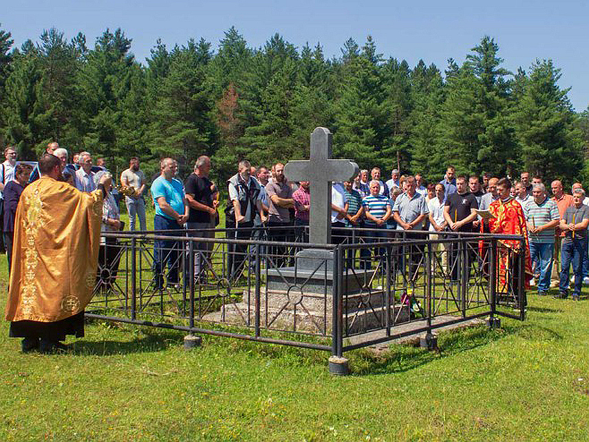 ФОЧА, 4. МАЈА /СРНА/ - Породица вјерског референта Врховне команде Југословенске војске у отаџбини /ЈВуО/, Свештеномученика Будимира Соколовића, након што је емигрирала у САД током шездесетих и седмадесетих година прошлог вијека никада није одустајала од потраге за посмртним остацима свог несахрањеног супруга и оца.