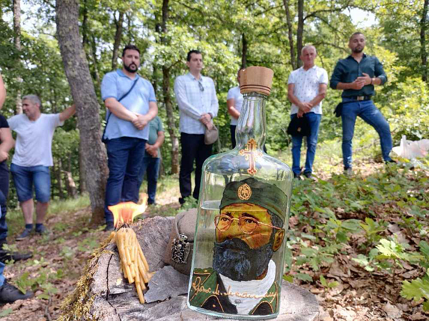 ФОЧА, 11. ЈУНА /СРНА/ - Фочанска бригада Југословенске војске у отаџбини сачувала је српски народ у фочанском крају, а већина њених припадника скончала је мученичком смрћу, истичу из Равногорског покрета отаџбине Српске, који је први пут обиљежио дан оснивања ове јединице.