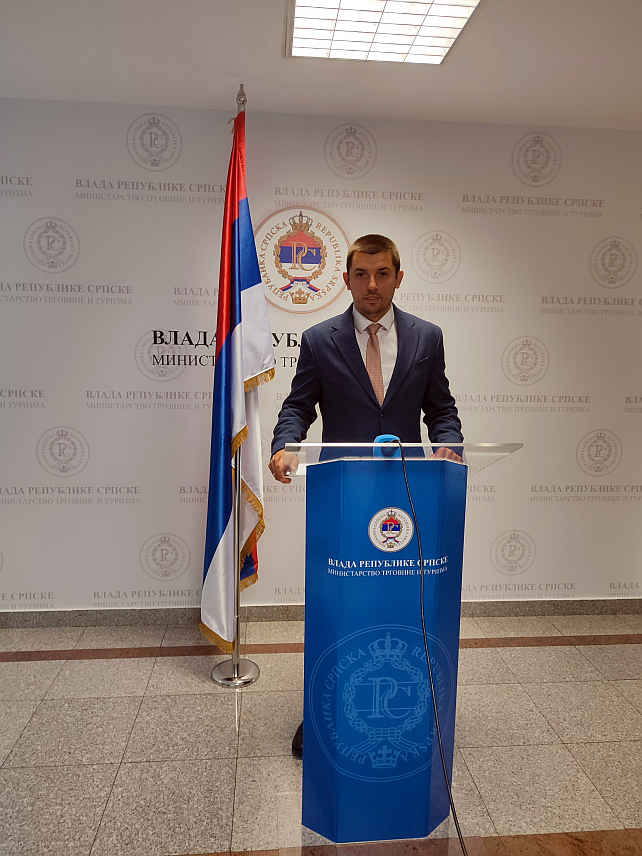 БАЊАЛУКА, 12. ЈУНА /СРНА/ - Министар трговине и туризма Републике Српске Денис Шулић.