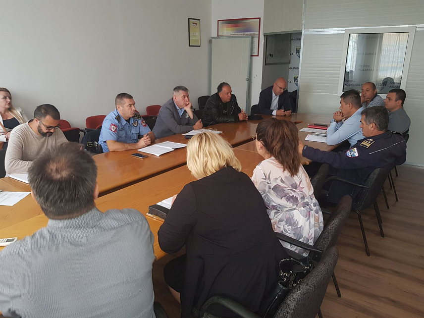 КОЗАРСКА ДУБИЦА, 13. ЈУНА /СРНА/ - Састанак Форума за безбједност одржан данас у Козарској Дубици.
