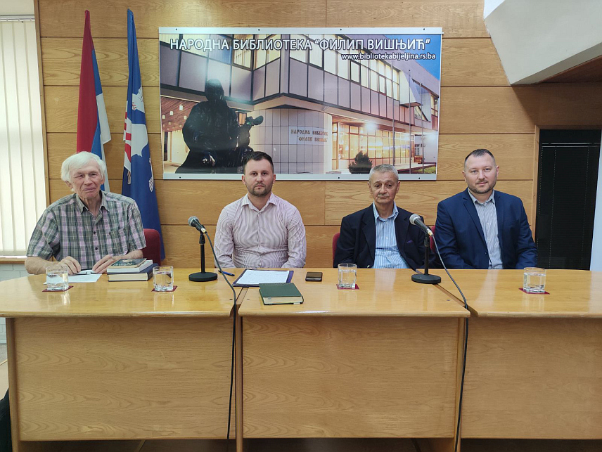 БИЈЕЉИНА, 14. ЈУНА /СРНА/ - У Народној библиотеци "Филип Вишњић" у Бијељини данас је одржан "Дан сјећања на Михајла Пупина", у оквиру обиљежавања 170 година од рођења великог српског научника.