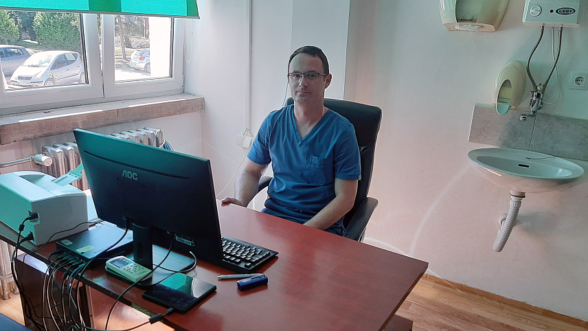 ПРЊАВОР, 15. ЈУНА /СРНА/ - Субспецијалиста гастроентерохепатологије Горан Предојевић.