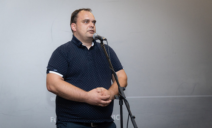 TРЕБИЊЕ, 20. ЈУНА /СРНА/ - У Требињу је приказан документарни филм Драгана Радовића "Гаравице" о једном од највећих стратишта српског народа код Бихаћа, али и другим стратиштима у том дијелу Крајине током Другог свјетског рата.