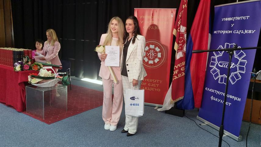 ИСТОЧНО САРАЈЕВО, 28. ЈУНА /СРНА/ - Електротехнички факултет /ЕТФ/ Универзитета у Источном Сарајеву данас је промовисао 41 дипломираног инжењера и четири мастера електротехнике, а на свечаносити су додијељена признања најбољим студентима у прошлој школској години.