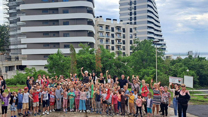 БИЈЕЉИНА, 2. ЈУНА /СРНА/ - Доласком дјеце из предшколских установа Републике Српске у одмаралиште у Бечићима започела је прва смјена овогодишњег пројекта "Социјализација дјеце" коју спроводи Фонд за дјечију заштиту Српске.