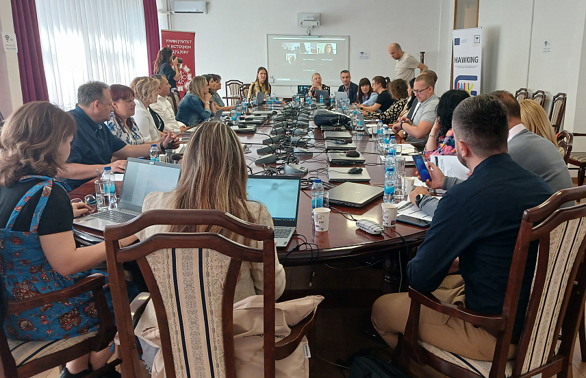 ИСТОЧНО САРАЈЕВО, 4. ЈУНА /СРНА/ - Дводневни састанак, у Ректорату Универзитета у Источном Сарајеву, пројектног тима "Хокинг" /Hawking/ пројекта, који представља пионирски подухват с циљем дигиталне трансформације у високом образовању за студенте са инвалидитетом на Балкану.