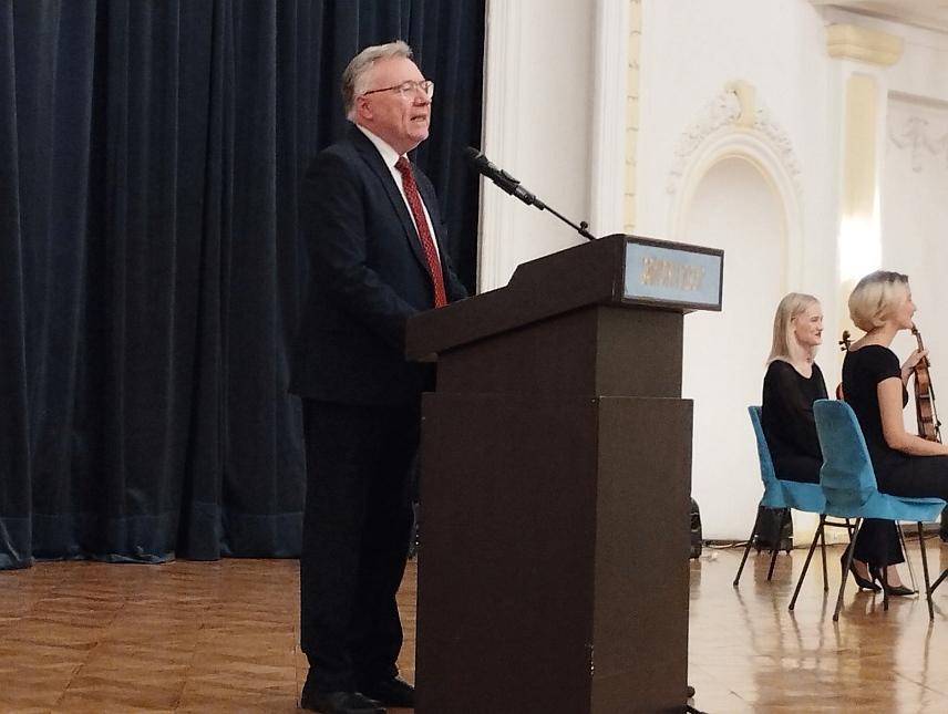 БАЊАЛУКА, 6.ЈУНА /СРНА/ - Свечана академија поводом Дана руског језика у Бањалуци.