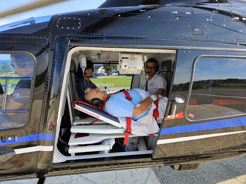 БАЊАЛУКА, 7. ЈУНА /СРНА/ - Припадници Хеликоптерског сервиса данас су извршили транспорт два пацијента из Опште болнице Требиње у Универзитетски клинички центар /УКЦ/ Републике Српске у Бањалуци.