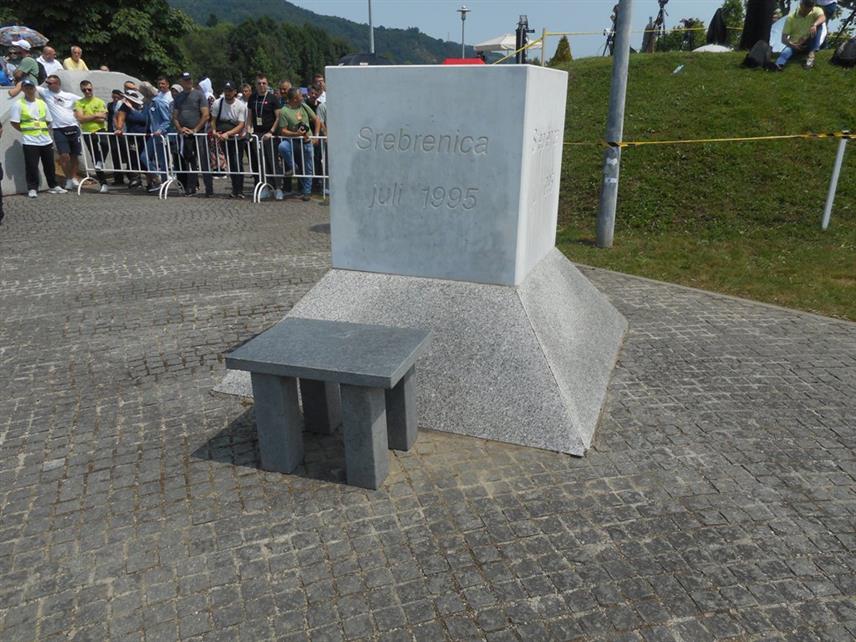 СРЕБРЕНИЦА, 10. ЈУЛА /СРНА/ - У Меморијалном центру у Поточарима сутра ће бити обиљежено 29 година од сребреничких дешавања у јулу 1995. године.