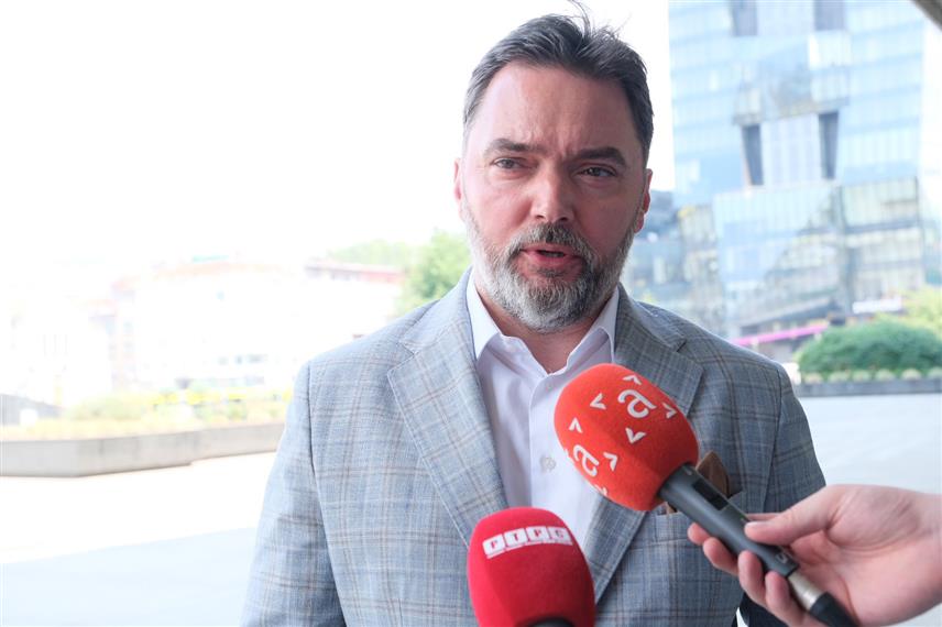 САРАЈЕВО, 18. ЈУЛА /СРНА/ - Замјеник предсједавајуће Савјета министара Сташа Кошарац.