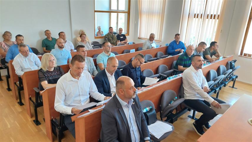 ВИШЕГРАД, 22. ЈУЛА /СРНА/ - Сједница Скупштине општине Вишеград.