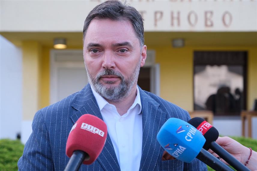 САРАЈЕВО, 22. ЈУЛА /СРНА/ - Замјеник предсједавајуће Савјета министара Сташа Кошарац - изјава Срни.