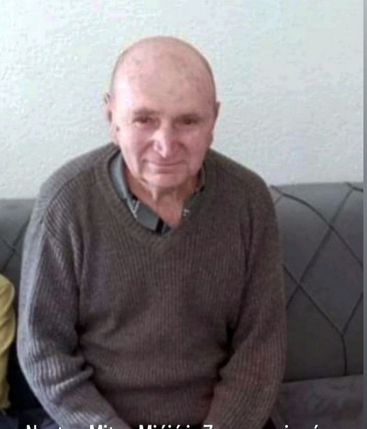 БИЈЕЉИНА, 23. ЈУЛА /СРНА/ - Полицијска управа Бијељина позвала је данас грађане да помогну у потрази за Митром Мићићем /77/ из семберског насеља Загони који се 19. јула увече удаљио од породичне куће у непознатом правцу.