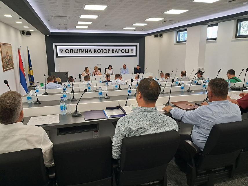 КОТОР ВАРОШ, 26. ЈУЛА /СРНА/ - Одборници Скупштине општине /СО/ Котор Варош су на данашњем засједању усвојили консолидовани извјештај о извршењу буџета општине за прошлу годину.