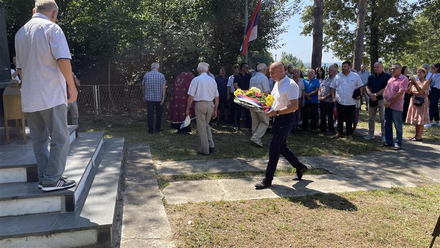 ПРИЈЕДОР, 28. ЈУЛА /СРНА/ - У Нишевићима код Приједора данас је одржан традиционални народни збор којим су обиљежене 83 године од Дана устанка народа у БиХ у борби против фашизма.