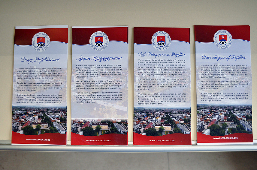 ПРИЈЕДОР, 2. ЈУЛА /СРНА/ - Градоначелник Приједора Слободан Јавор и ове године се писмом добродошлице обратио свим суграђанима из дијаспоре који ће током предстојеће туристичке сезоне боравити на подручју Приједора с циљем да се људи који долазе и пролазе кроз овај град осјећају безбједно јер Градска управа и Полицијска управа свакодневно раде на томе.