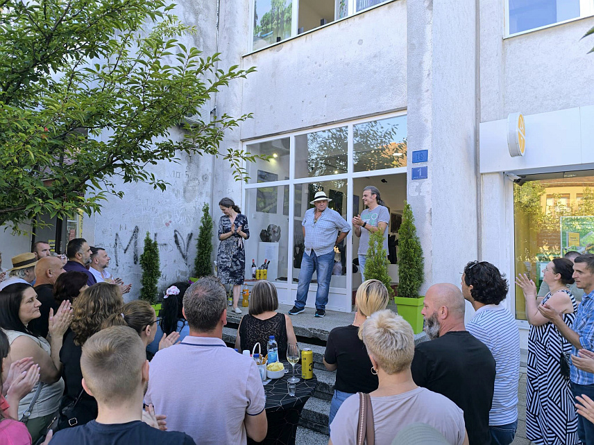 ДЕРВЕНТА, 5. ЈУЛА /СРНА/ - У Дервенти је почела 21. међународна ликовна колонија "Патковача" која је окупила умјетнике из Србије, Хрватске, Сјеверне Македоније и БиХ.