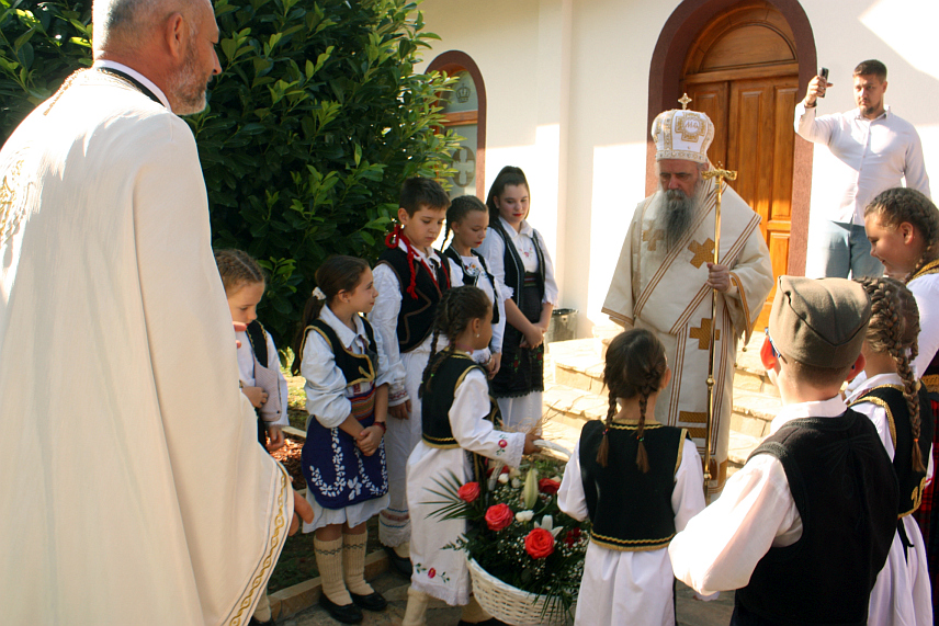 МОДРИЧА, 10. АВГУСТА /СРНА/ - У Копривни код Модриче данас је обиљежена слава Храма Вазнесење Господњег и 150 година постојања најстарије цркве у Посавини и простору Требаве.
